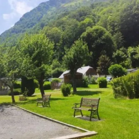 مكان تخييم Mobil-home Pratique, Animaux Ok - 4 Pers. - Api-1-52-2969 Estaing (Hautes-Pyrenees)